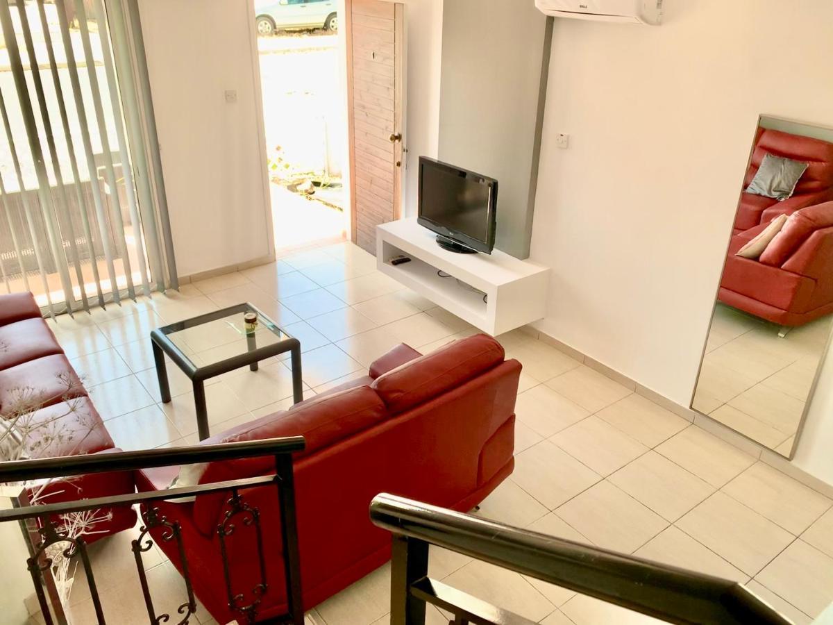 Apartamento Diana Townhouse 1 Paphos Exterior foto